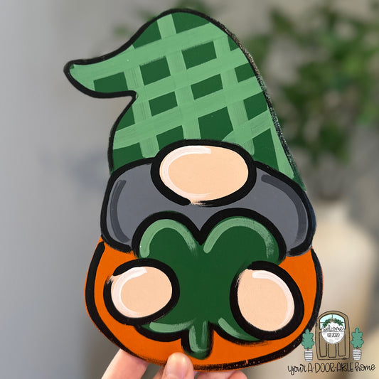 St. Patrick’s Day Gnome Mini
