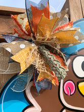 Load image into Gallery viewer, Ribbon Leg Turkey Door Hanger
